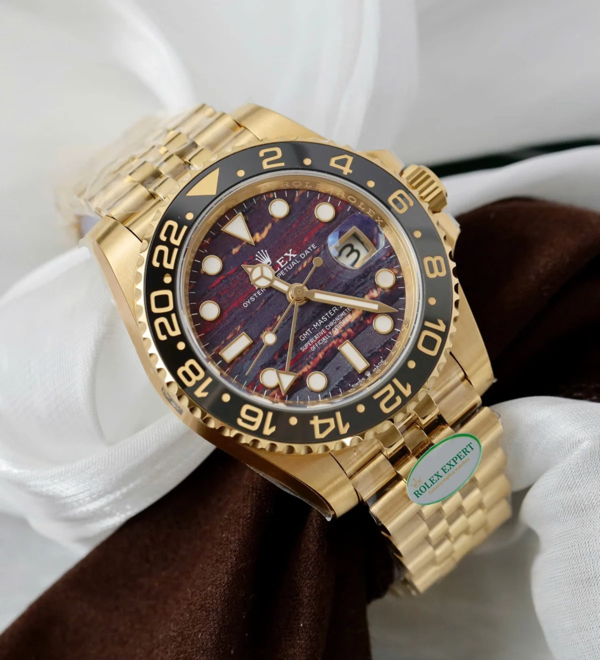 Replica Rolex GMT-Master II 40 mm 126718GRNR Tiger Iron Dial - Image 4