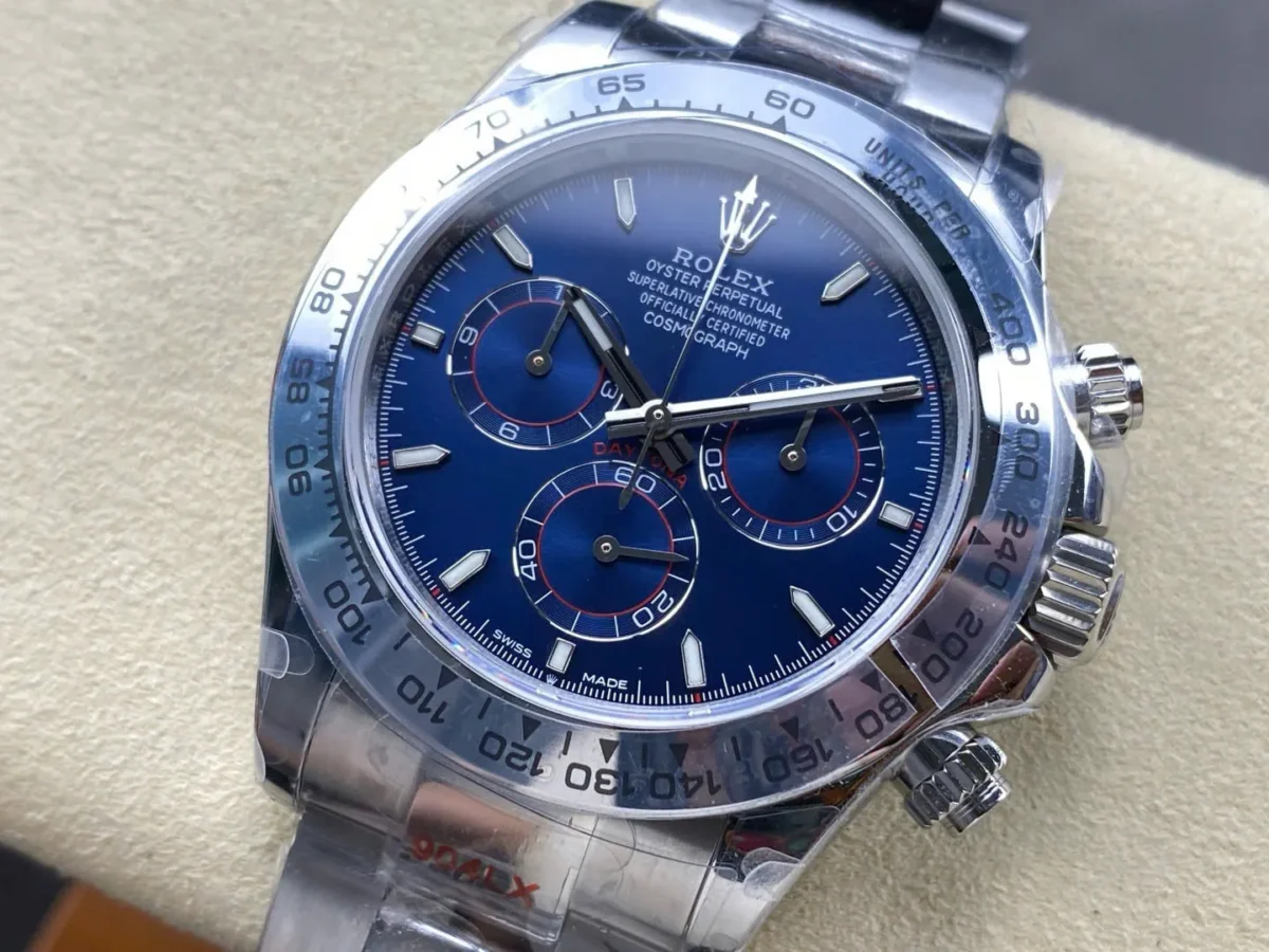 Replica Rolex Daytona 40 mm 126509 Bright Blue Dial - Image 4