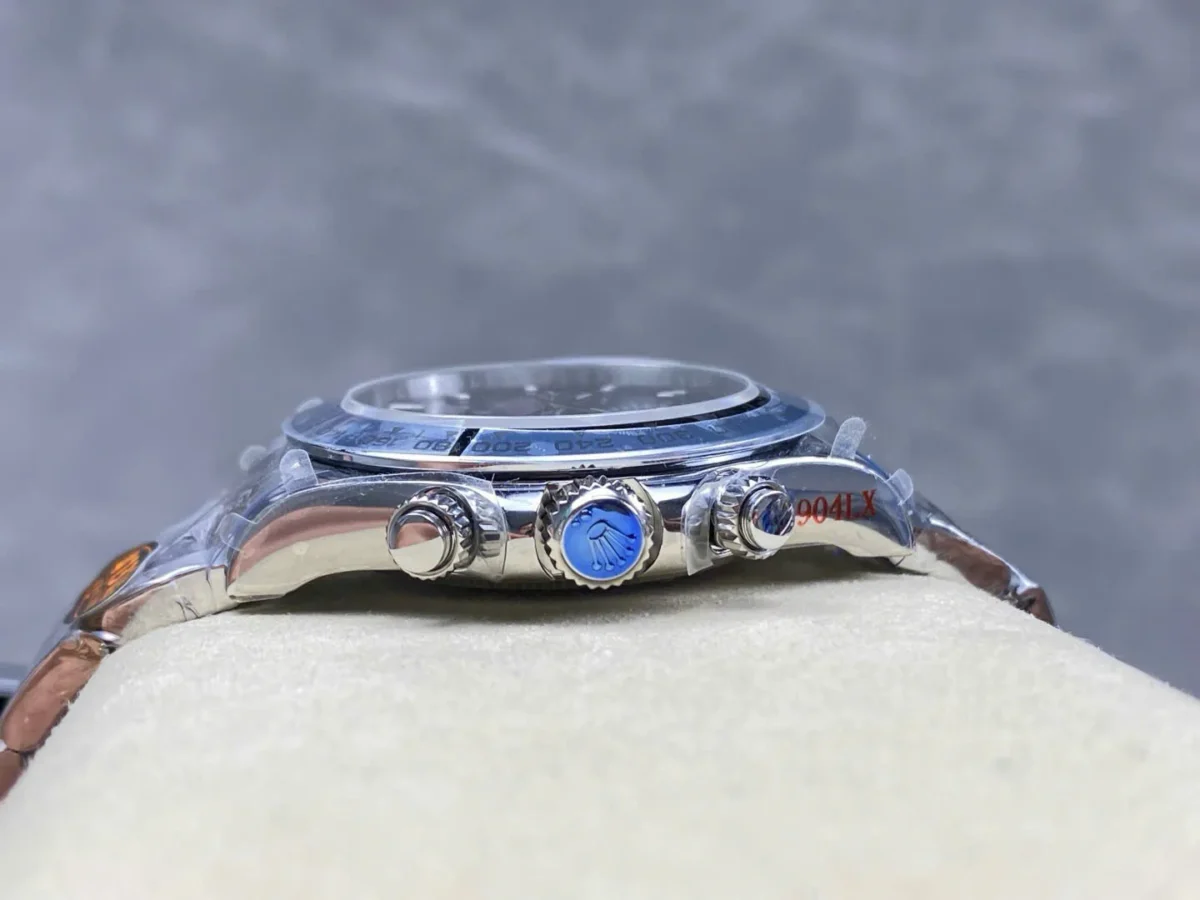 Replica Rolex Daytona 40 mm 126509 Bright Blue Dial - Image 6