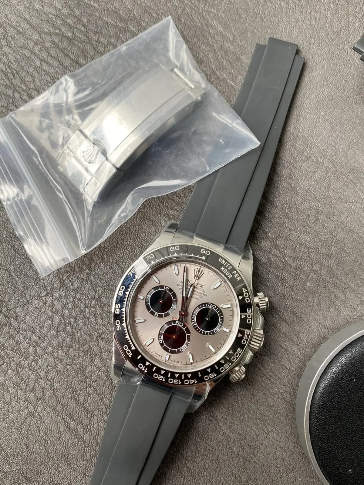 Replica Rolex Cosmograph Daytona series m126519ln-0006 40mm
