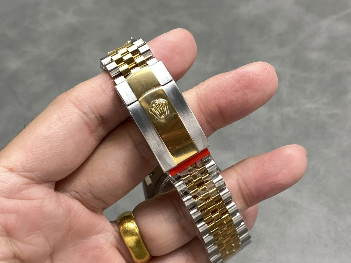 Replica Rolex Datejust m126233-0035 36mm - Image 4