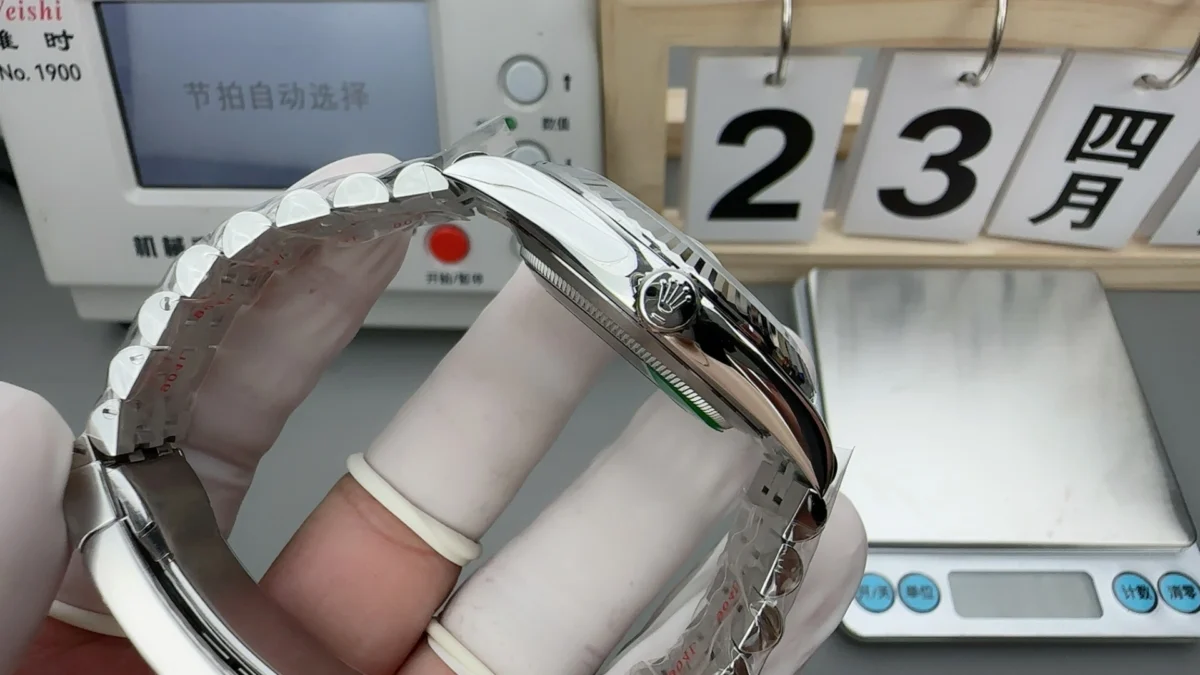 Replica Rolex Datejust m126334-0010 41mm - Image 3