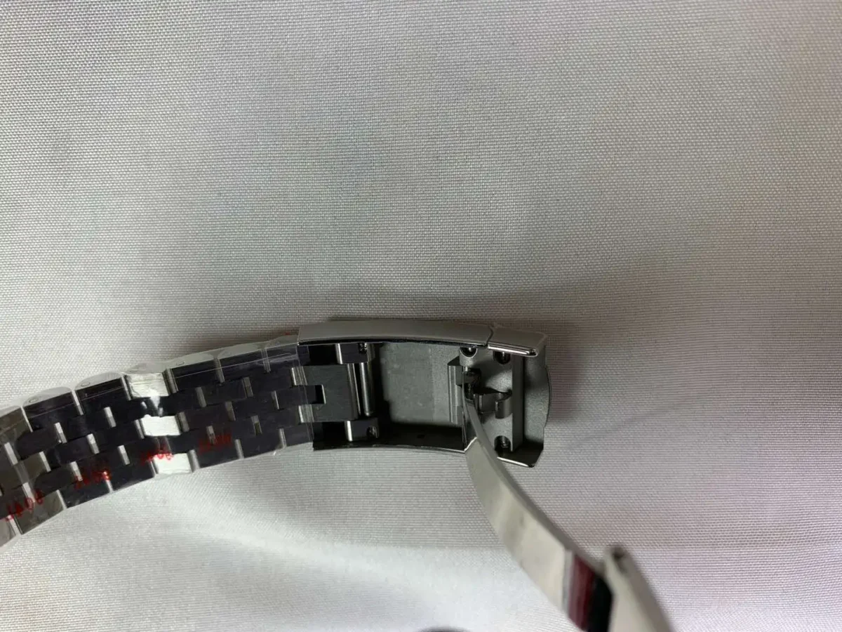 Replica Rolex Datejust m126334-0028 41mm - Image 2