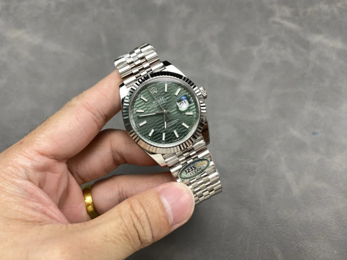 Replica Rolex Datejust m126334-0030 41mm - Image 7
