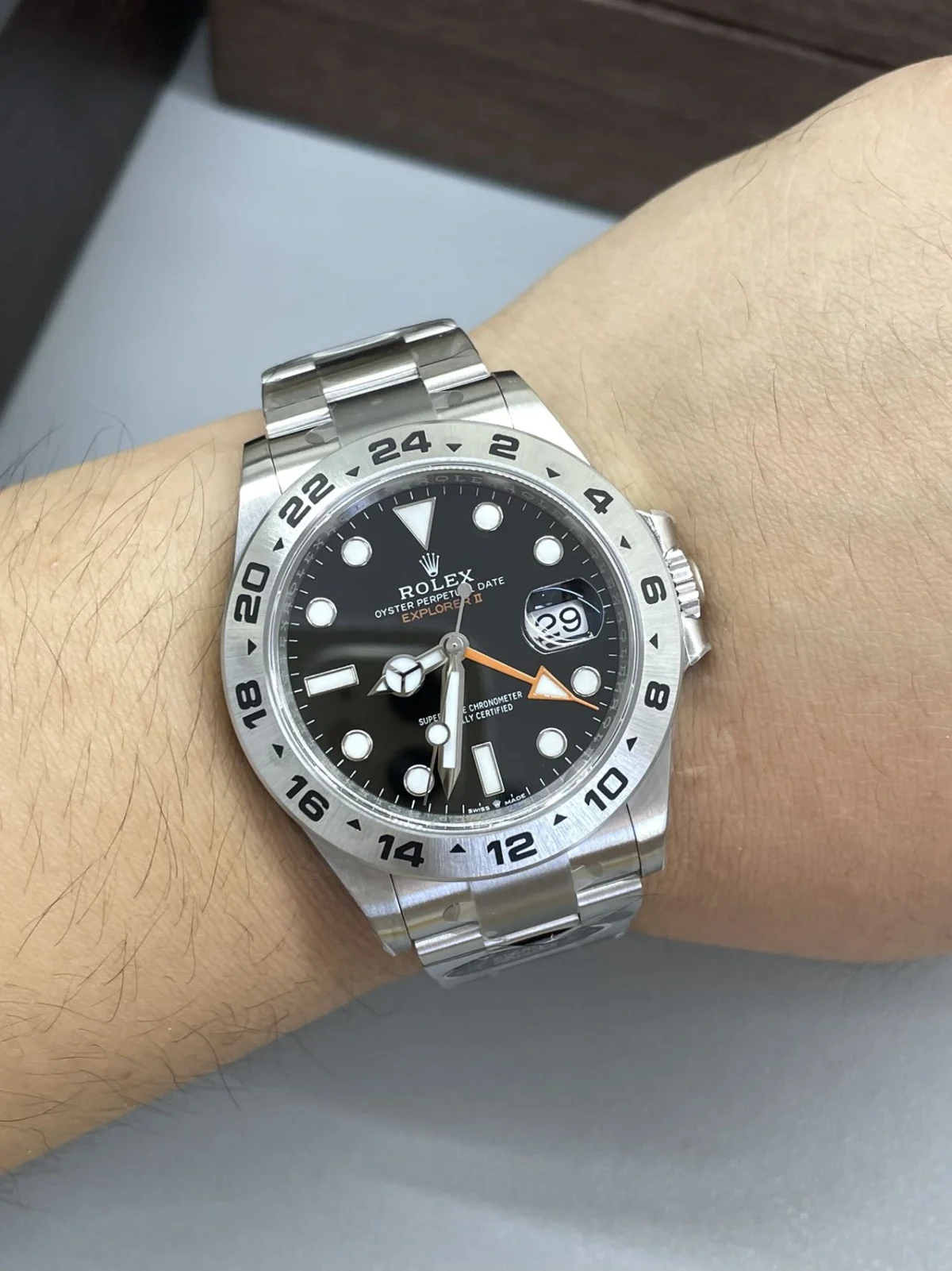 Replica Rolex Explorer II m226570-0002 42mm - Image 2