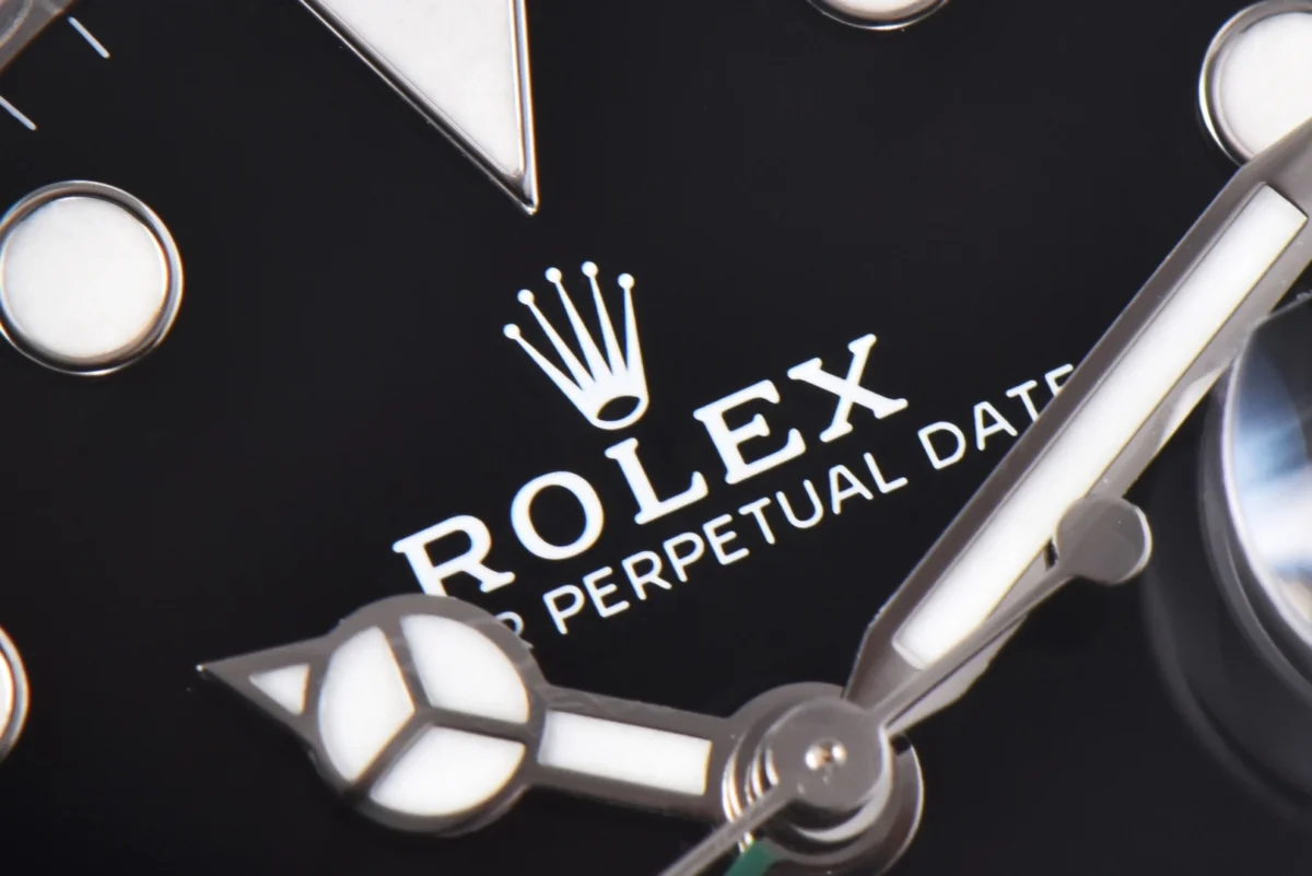 Replica Rolex GMT-Master II Series 116710LN-0001 40mm - Image 7