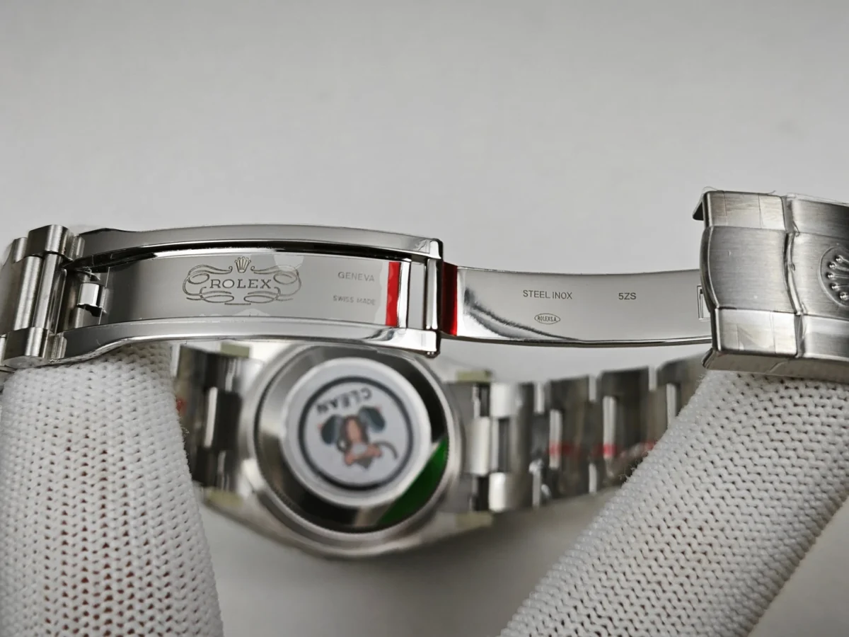 Replica Rolex Oyster Perpetual series m126000-0006 36mm - Image 2